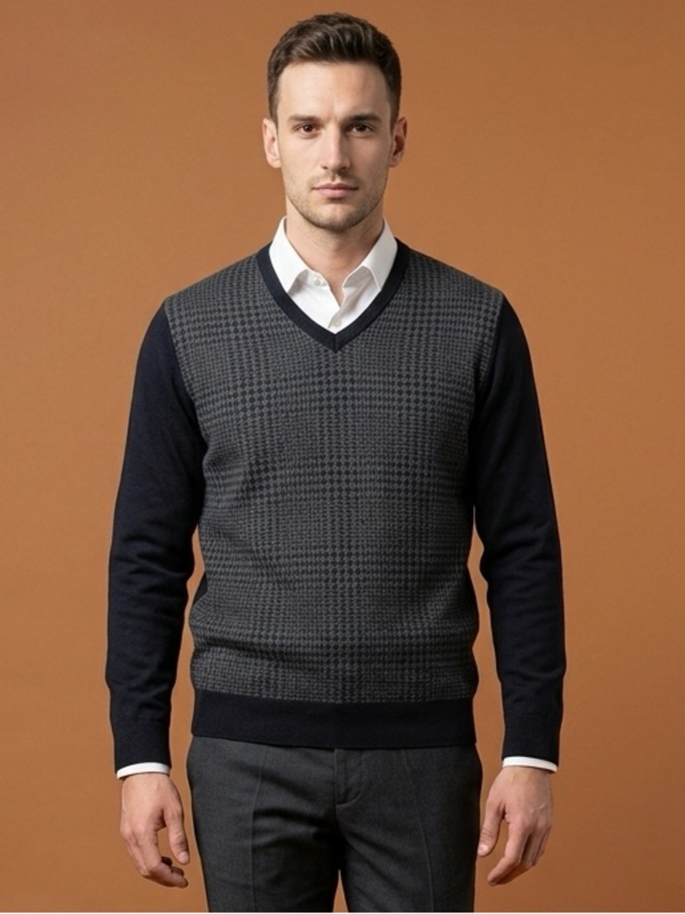 Club Room Classic merino wool blend pullover V-neck sweater houndstooth pattern